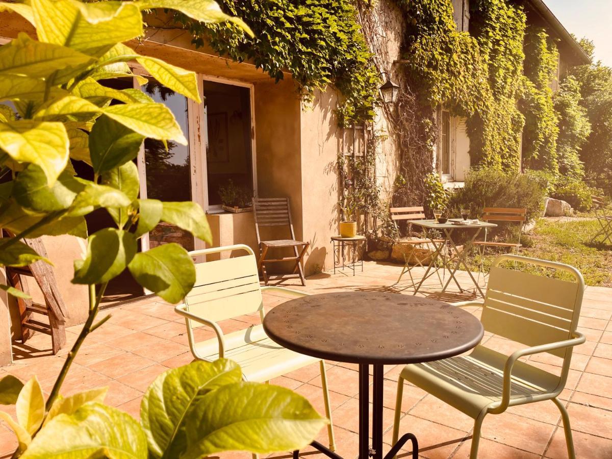Le Repaire De La Reveuse Bed and Breakfast Saint-Frajou Buitenkant foto